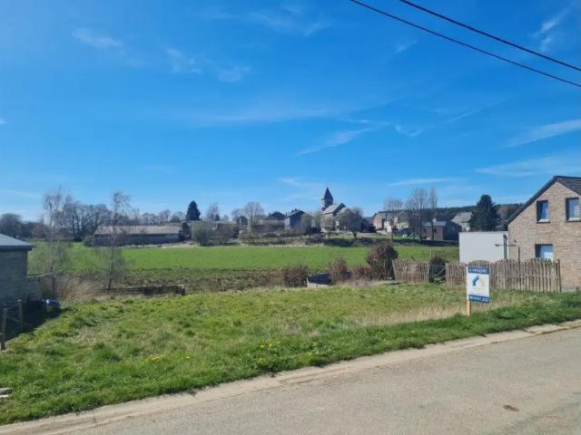 à vendre Terrain à bâtir Naomé rue du Roptay