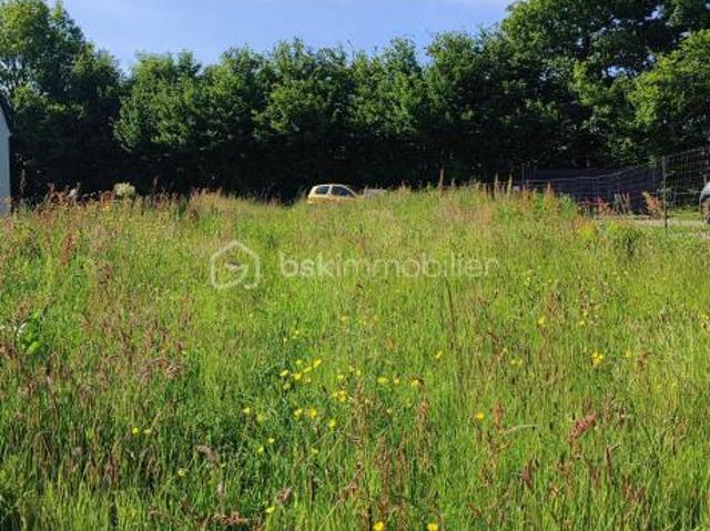 A vendre Terrain constructible à Carrouges