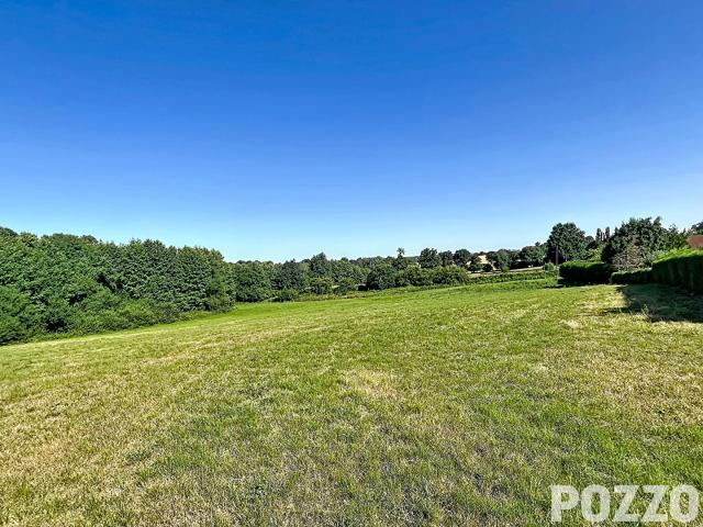 A VENDRE TERRAIN CONSTRUCTIBLE DE 1 500 M2 A VIESSOIX 14 + 1ha 15a 59ca TERRES AGRICOLES