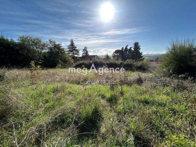 À vendre – Terrain constructible de 642 m² – Saint Galmier 42330 5min du Centre Ville