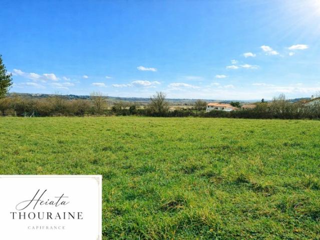 à vendre TERRAIN CONSTRUCTIBLE SAINT MARTIN DE SAINT MAIXENT 79 en EXCLUSIVITÉ CAPIFRANCE