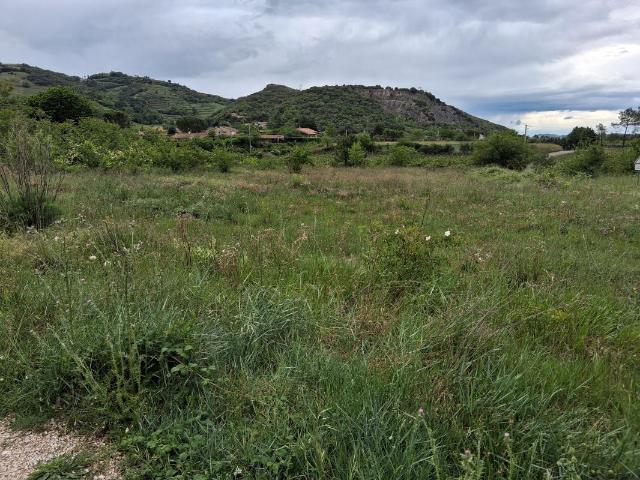 À vendre – Terrain de 310 m² avec projet de maison – Cornas