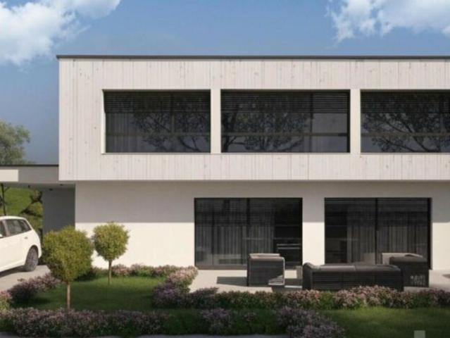 A vendre terrain de 645m2 avec permis de construire