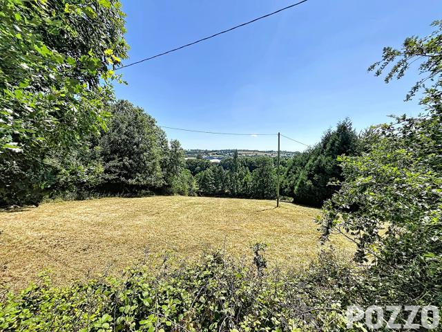 A VENDRE TERRAIN DE 7 000 M2 A VIRE NORMANDIE 14