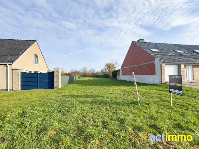 à vendre Terrain Luingne