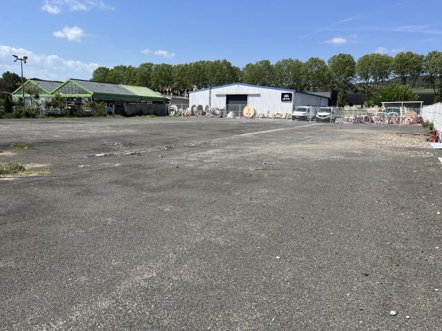 A VENDRE TERRAIN LIMOUX