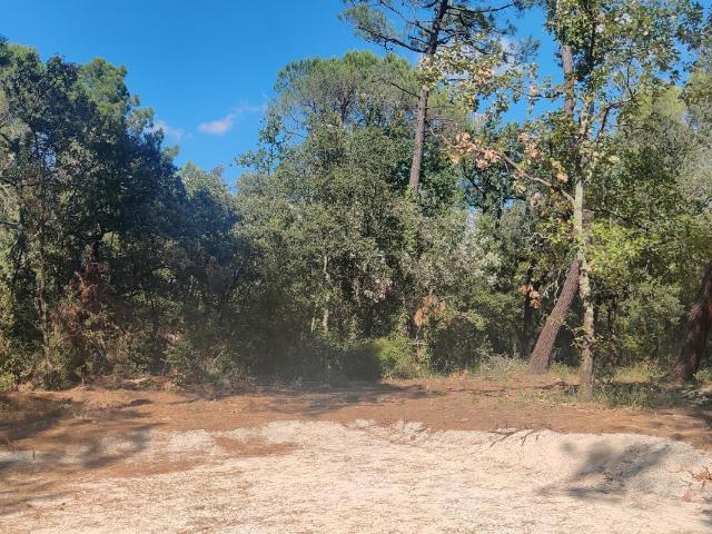 A VENDRE terrain viabilisé de 344 m² sur Suze La Rousse