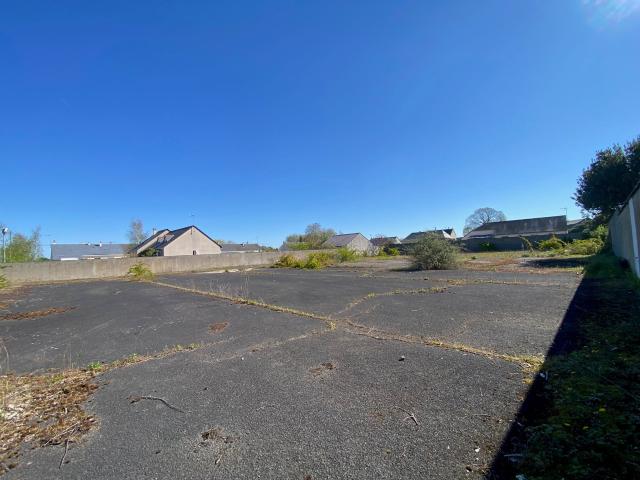 A VENDRE TERRAINS A DOUE EN ANJOU
