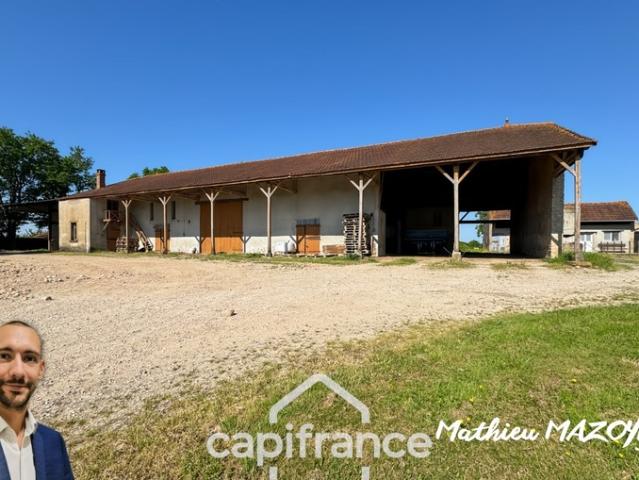 A vendre TRONCHY Hangar 1100 m²