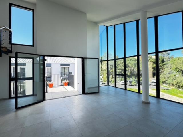 A vendre type 4 en duplex 107m2 2 terrasses 2 garages