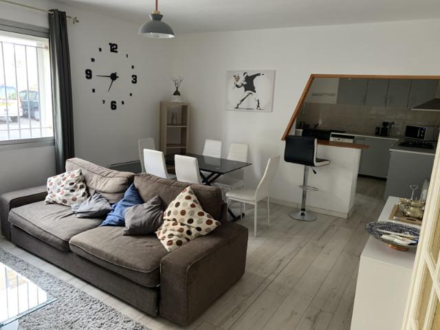 À vendre, un appartement clé en main refait avec goût, idéa
