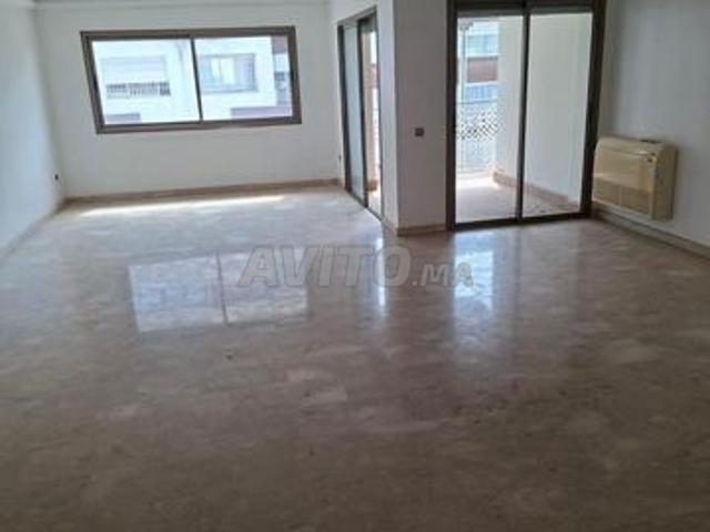 A vendre un bel appartement avec terrasse