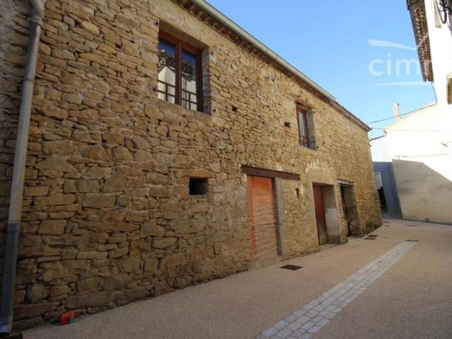 A vendre une maison à rénover
