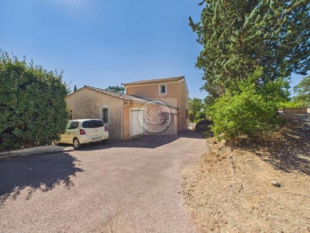 À Vendre Villa 4 Pièces DOMAINE DU CAPITOU