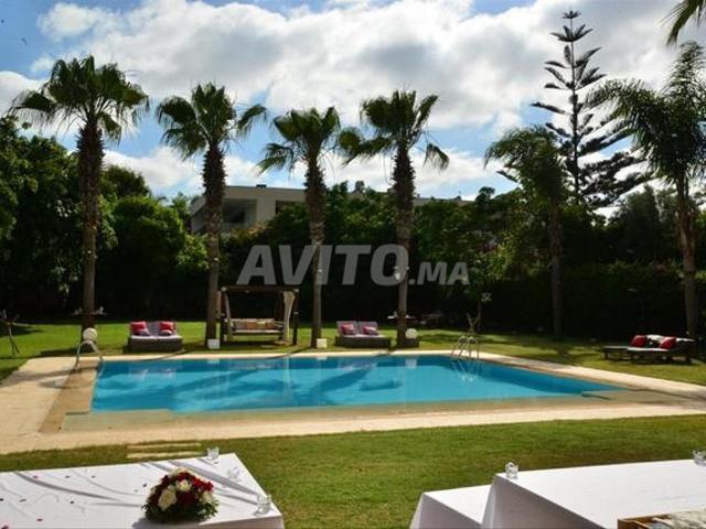 À vendre villa 2000 m a californie