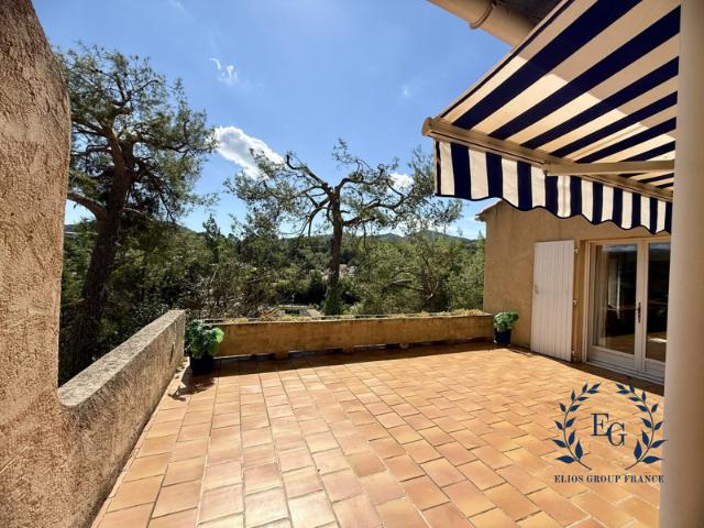 A VENDRE VILLA T5 SUR LA DESTROUSSE