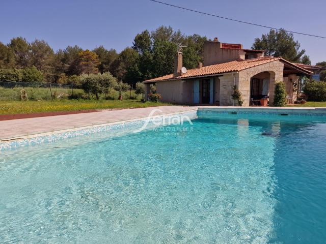 A vendre villa avec piscine à Sillans la cacade sur un terra. 135m² Sillans la Cascade