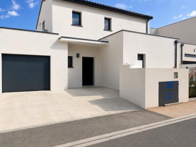 A VENDRE VILLA AVEC PISICINE