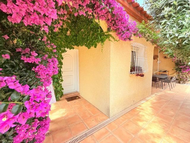 A VENDRE Villa de 144 m2 avec piscine sur Toulouges