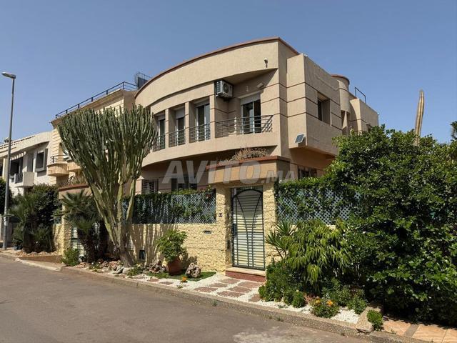 A vendre Villa de 375 m² à Laymoune Casa