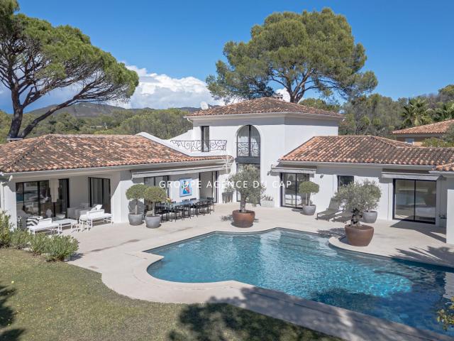 A vendre villa de standing de 245 m² Valescure Saint Raphael. 245m² Saint Raphaël