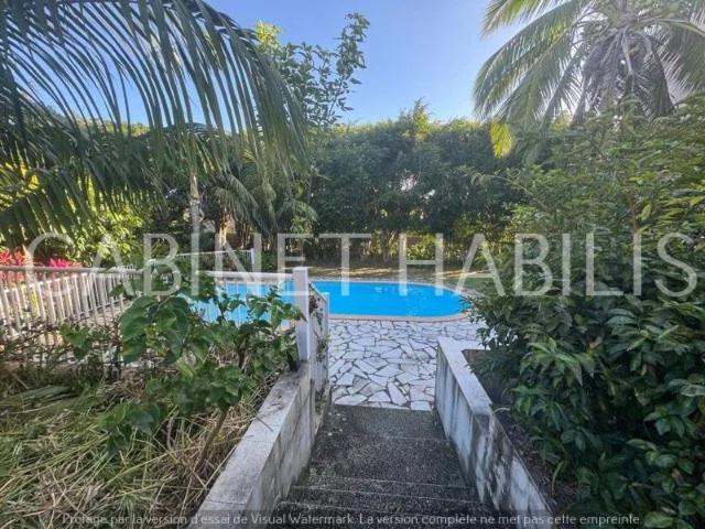 A VENDRE VILLA F6 DE 206.45 M2 ENVIRON SAINT JOSEPH 4