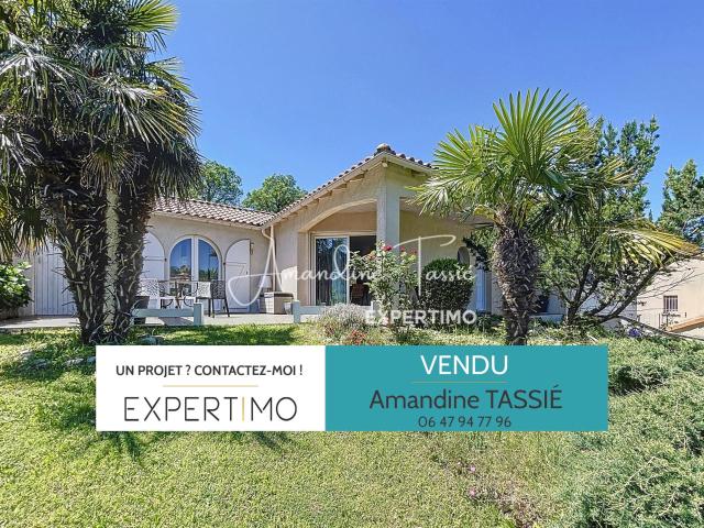 À vendre Villa lumineuse avec piscine, vue dégagée et beaux. 114m² Millau