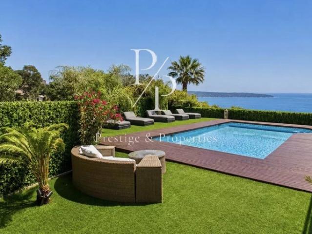 A vendre Villa Néo Provençale – Vue mer et verdure – Super Cannes