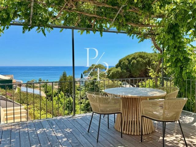 A vendre Villa Néo Provençale Vue mer Super Cannes