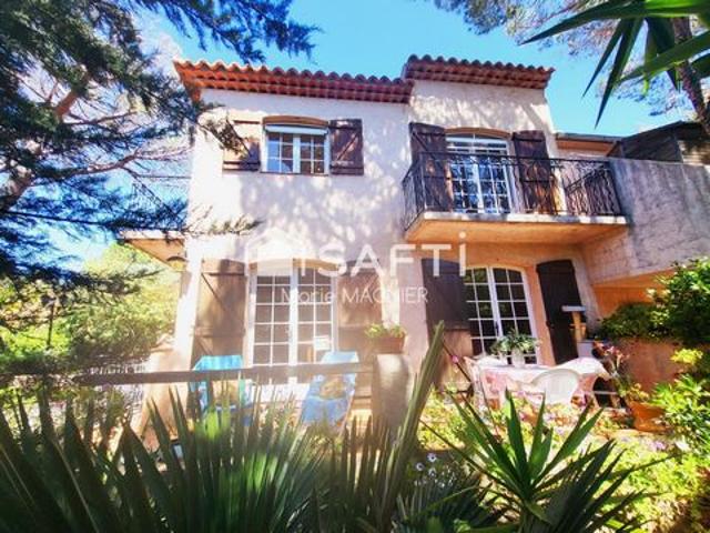 À VENDRE: VILLA PROVENÇALE DE CARACTÈRE DE 269 M2 À RÉNOVER – LA CROIX VALMER, avec jardin aux essences méditerranéennes de 1300 m2 piscinable proche village et plage