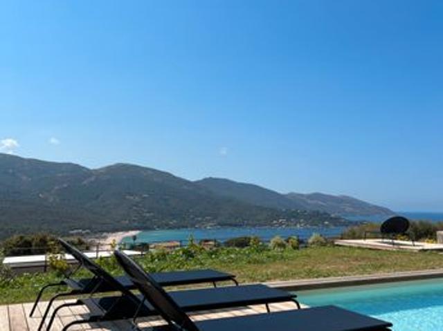 A vendre, villa récente vue mer piscine terrasse Masorchia