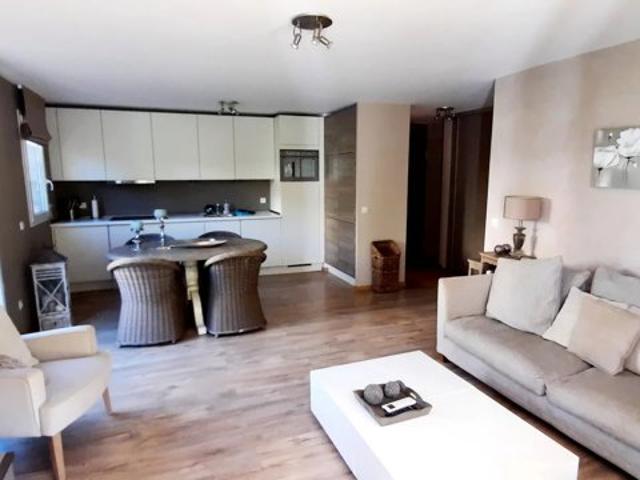 A vendre à Mandelieu magnifique 3 pièces d'angle de 60 m²