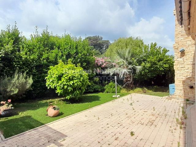 A VENDRE À AURIBEAU S/SIAGNE/ APPARTEMENT 3P 85M2