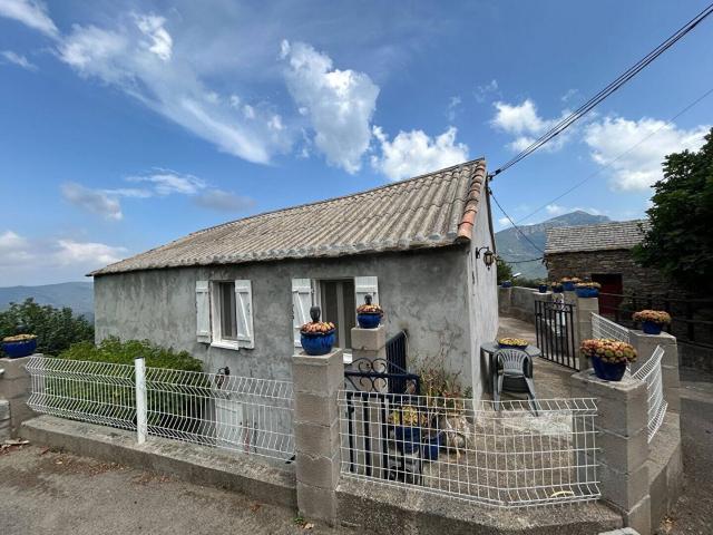 A vendre a Campile maison individuelle a rénové de 5 pièces