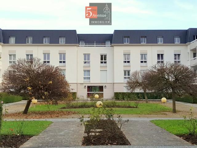 Appartement lumineux avec balcon au calme Proche gare Chan