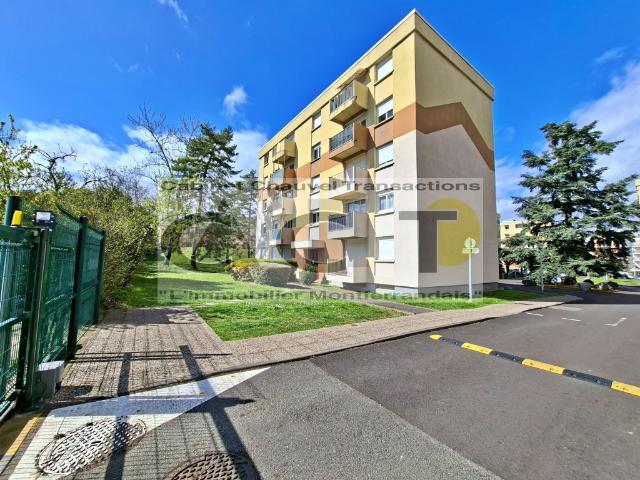 À vendre à Clermont Ferrand 63: appartement avec balcon