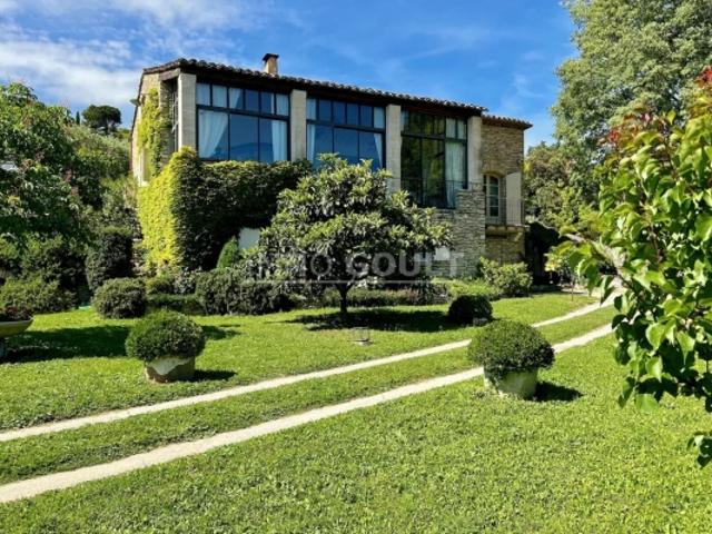 À vendre à Gordes