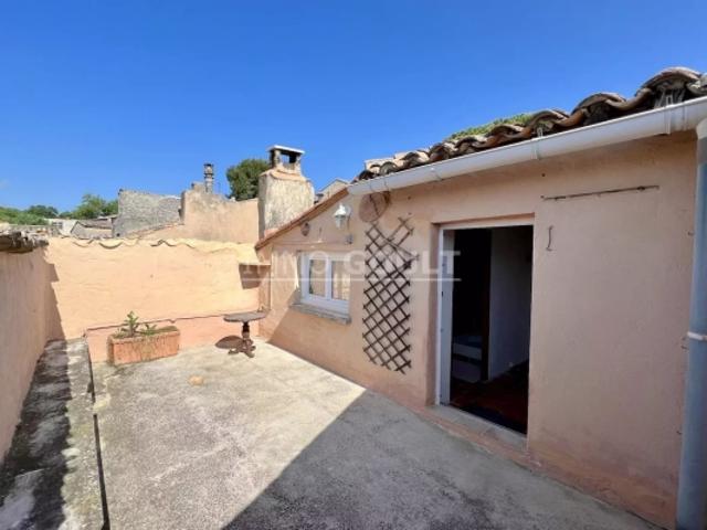 À vendre à Goult