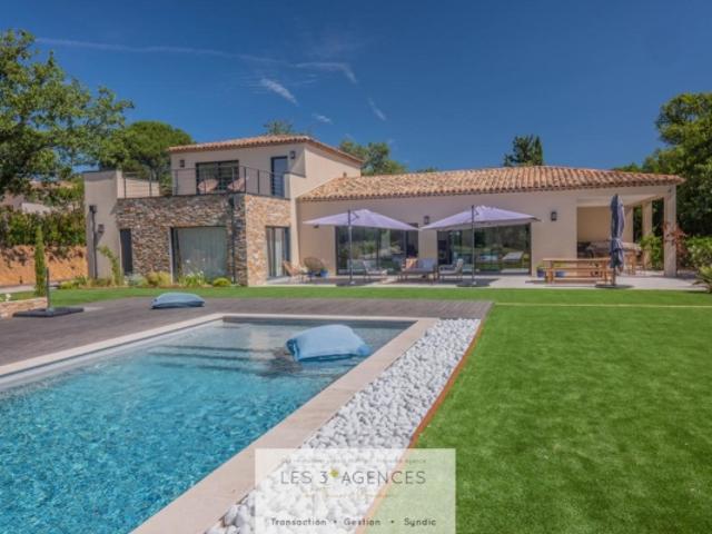 À vendre à Grimaud, maison 4 chambres avec CLV Immobilier