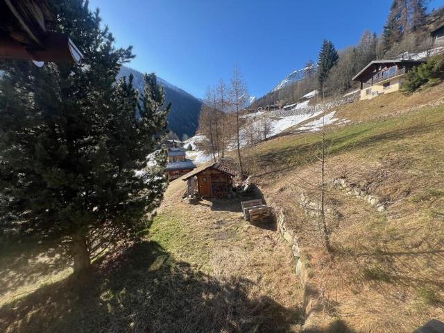 A vendre à la Tzoumaz chalet mitoyen de 4 pièces dans quartier calme | dreamo. Ch