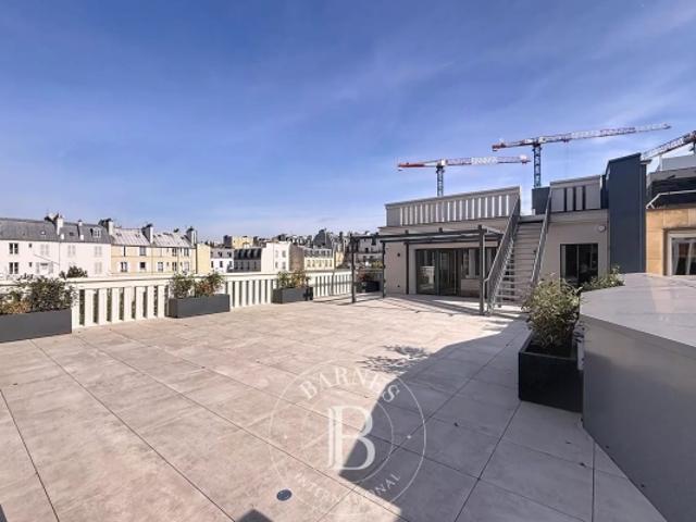 A vendre à Levallois Appartement 4 chambres Dernier étage terrasse et rooftop