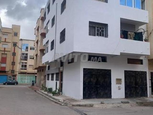À vendre / À louer – Garage à Hay El Hashemia