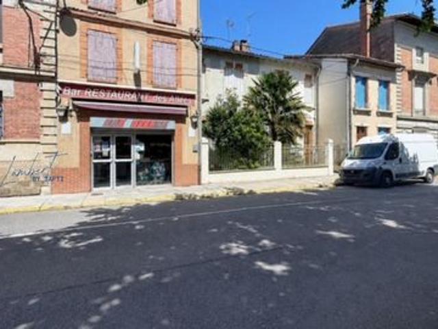 À vendre à Villemur sur Tarn Murs commerciaux et fonds de commerce de restaurant