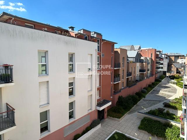 A VENDRE AGENCE GIBOIRE APPARTEMENT TYPE 2 RESIDENCE RECENTE AVEC ASCENSEUR