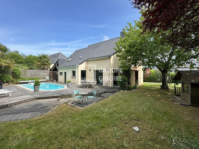 A vendre Agence Giboire Maison familiale d'environ 120 m2 Golf de Cicé Blossac: quartier prisé pour son environnement privilègié