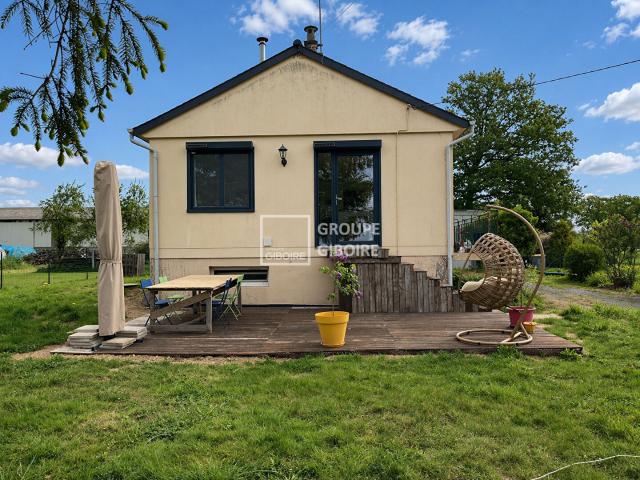 A VENDRE Agence GIBOIRE Maison renovée d'environ 61 m2 Rennes métropole BRUZ