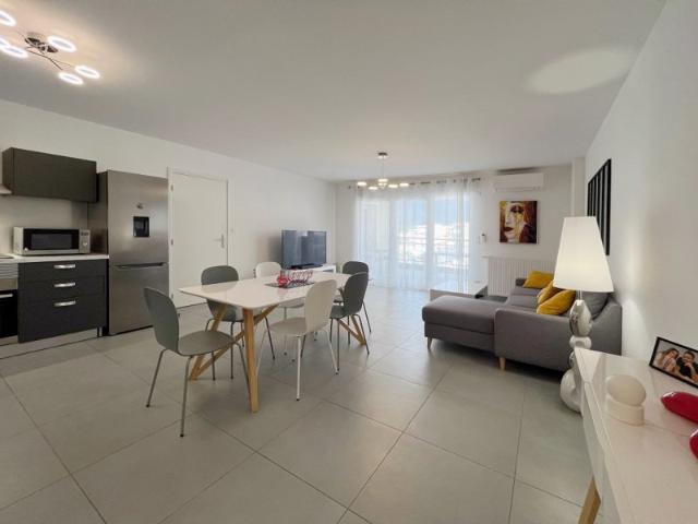 À vendre – AJACCIO T3 avec terrasse