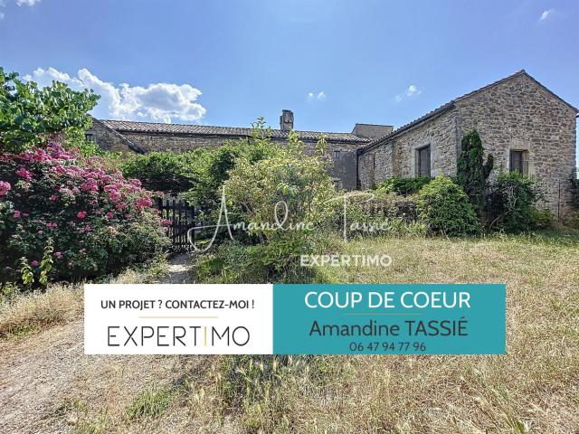 À vendre Ancien prieuré du XIVe siècle entièrement rénové La. 224m² Le Clapier