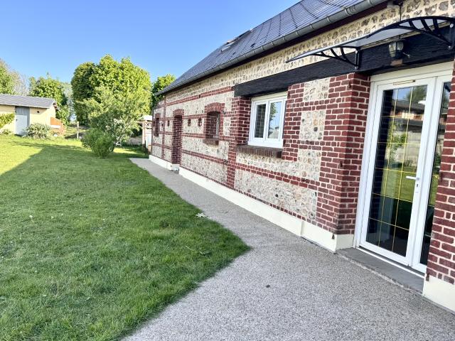 A VENDRE ANGLESQUEVILLE L'ESNEVAL