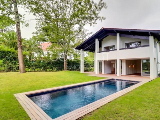À VENDRE ANGLET CHIBERTA TRÈS BELLE MAISON CONTEMPORAINE